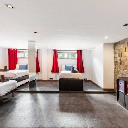 Villa La Roca Madrid Guadarrama Exterior photo