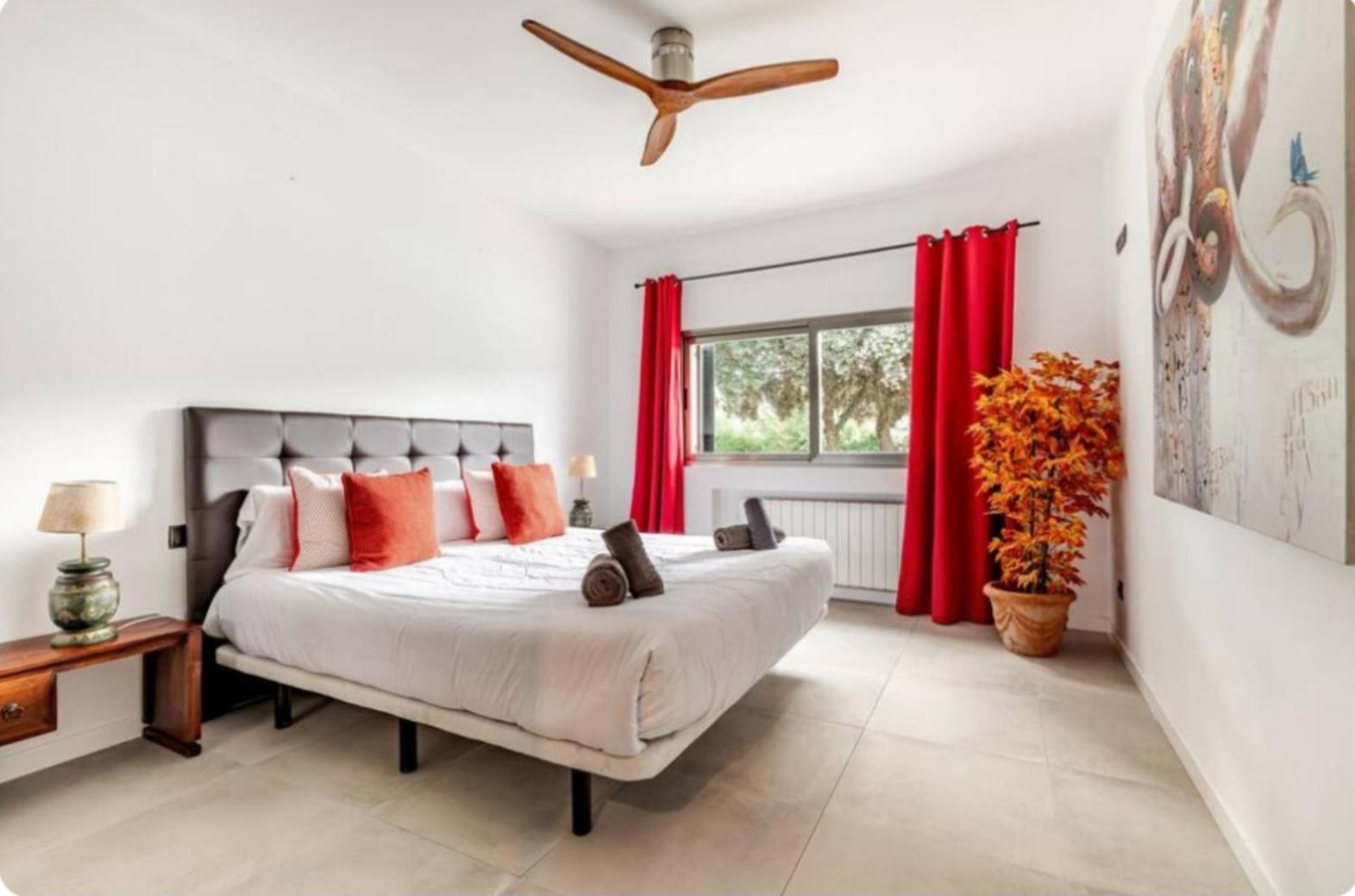 Villa La Roca Madrid Guadarrama Exterior photo